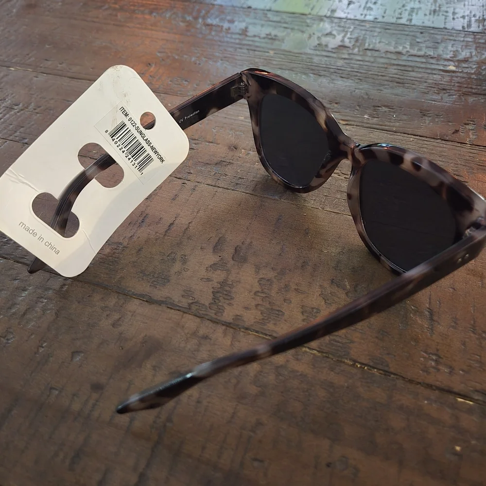 Simply Southern Tortoise Shell Cat Eye Sunglasses – Classic Retro Chic